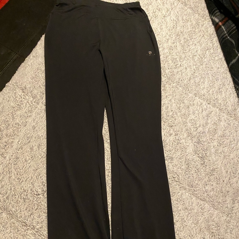 Boot cut yoga pants.
